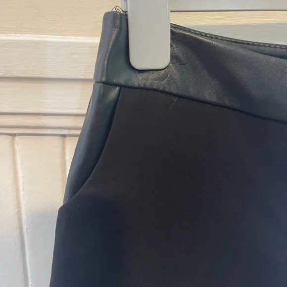 Forever 21, black shorts, with leather trim. Like new, excellent conditi… - Picture 3 of 4